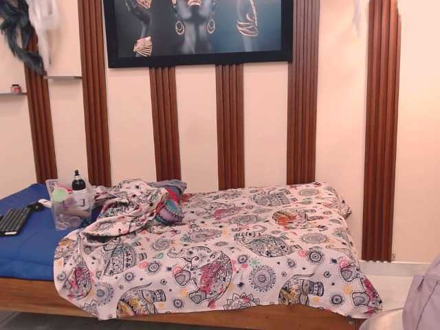 danna18cute live cam on BongaCams