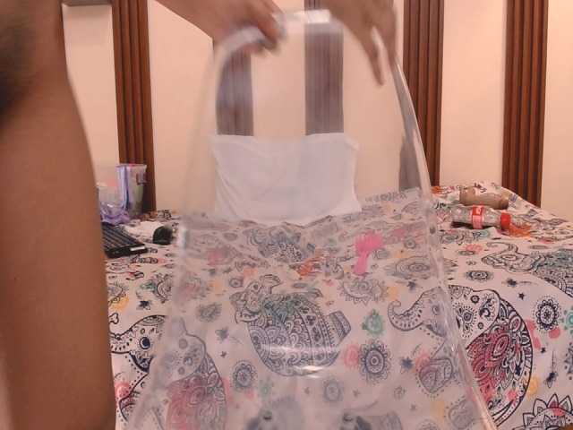 danna18cute live cam on BongaCams