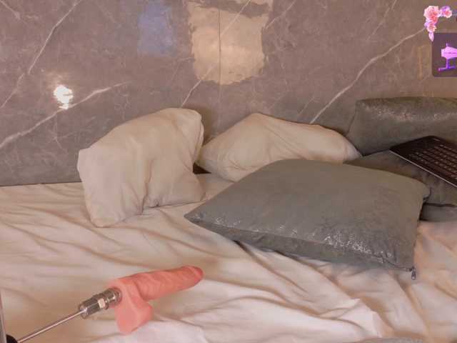 DannaAniston live cam preview