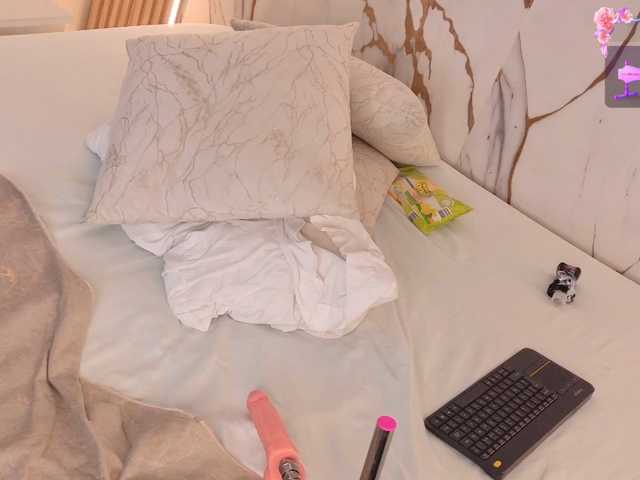 DannaAniston live cam on BongaCams