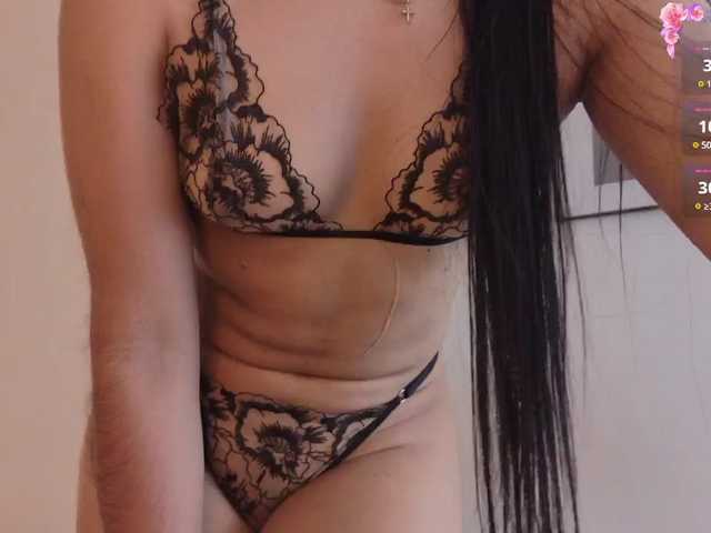 DannaAniston live cam on BongaCams
