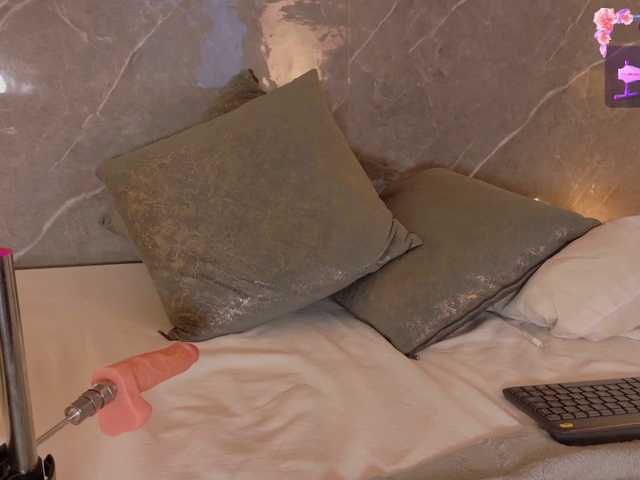 DannaAniston live cam on BongaCams