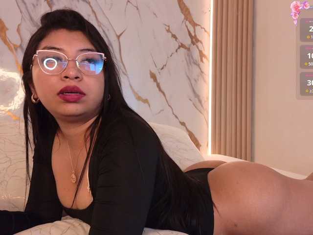 DannaAniston live cam on BongaCams