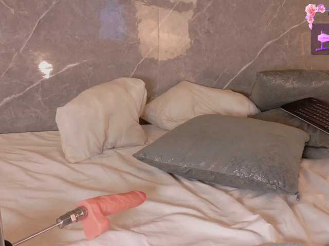 DannaAniston live cam on BongaCams