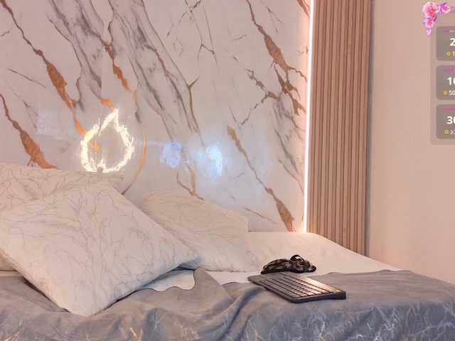 DannaAniston live cam on BongaCams