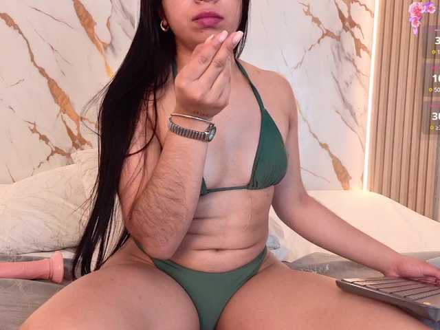 DannaAniston live cam on BongaCams