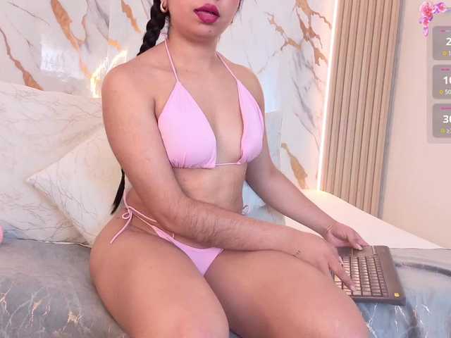 DannaAniston live cam on BongaCams