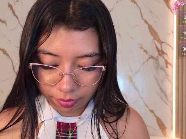 DannaAniston webcam