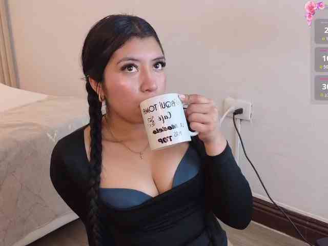 DannaAniston webcam