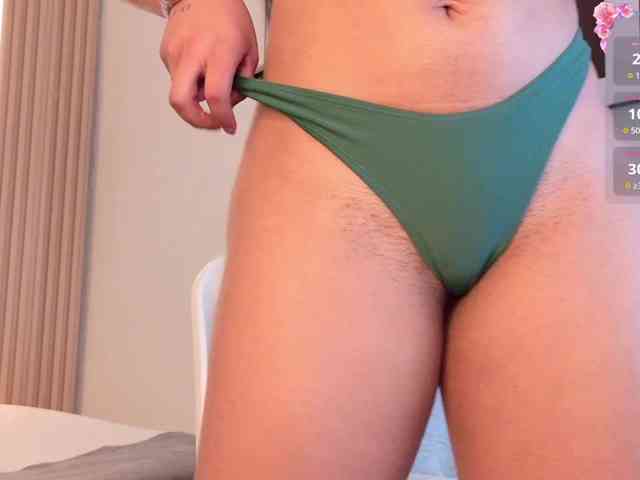 DannaAniston webcam