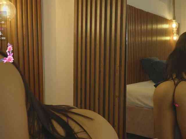 DannaAniston webcam