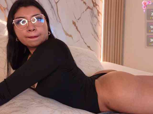 DannaAniston webcam