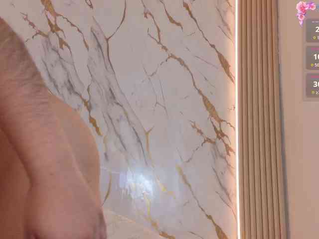 DannaAniston webcam