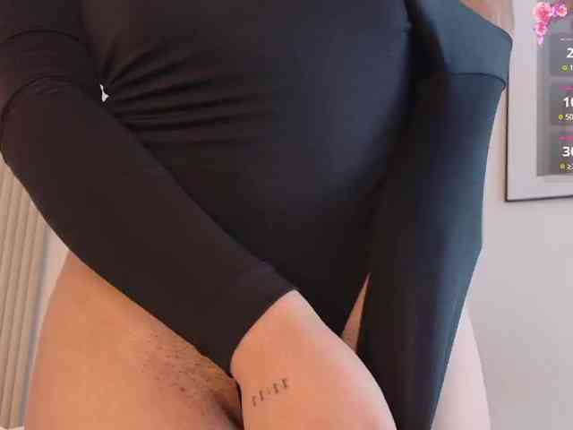 DannaAniston webcam
