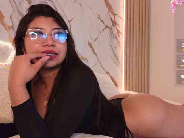 DannaAniston webcam