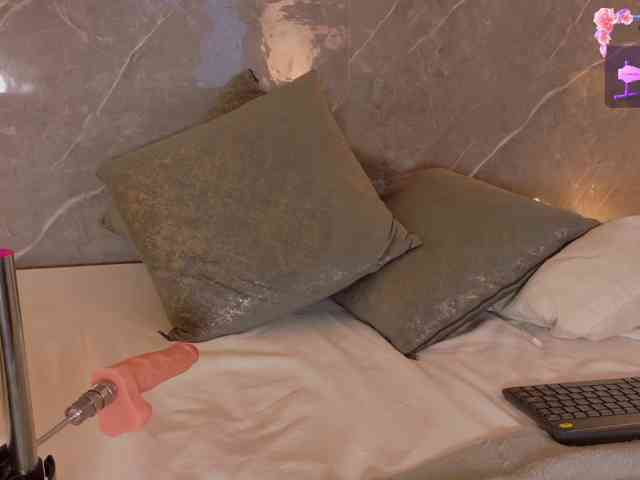 DannaAniston webcam