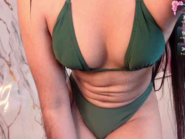 DannaAniston