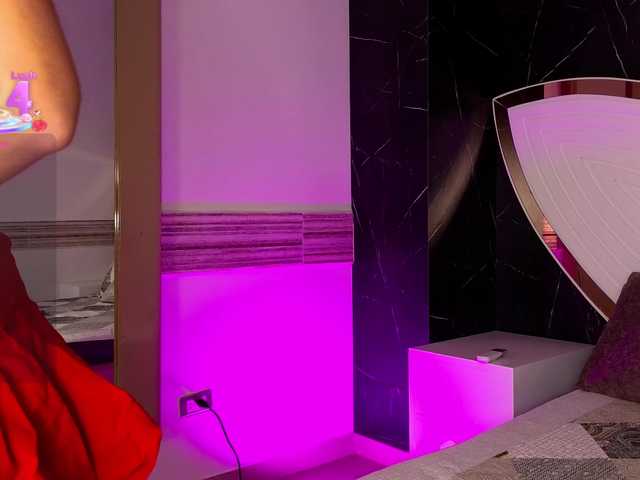 veronica-m0ntiel live cam on BongaCams