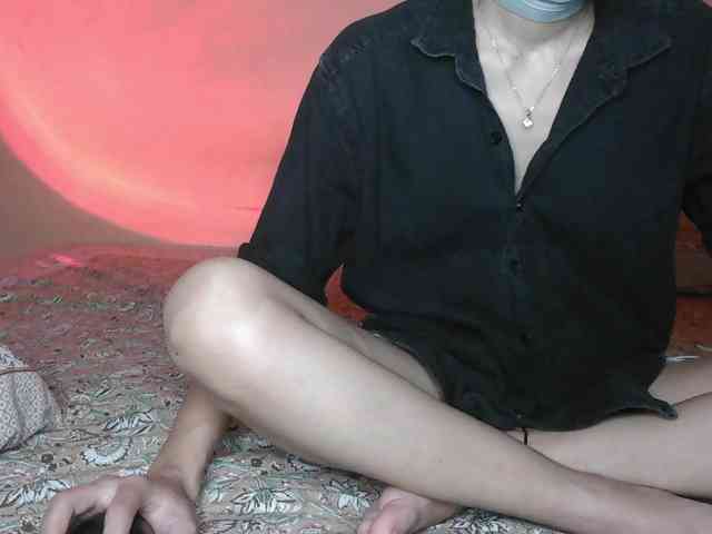 MayaMyra777 webcam