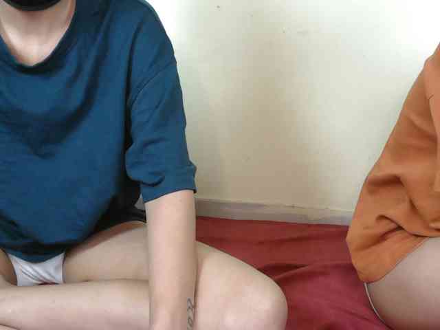 MayaMyra777 webcam