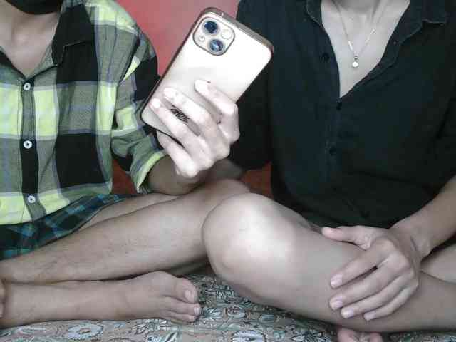 MayaMyra777 webcam