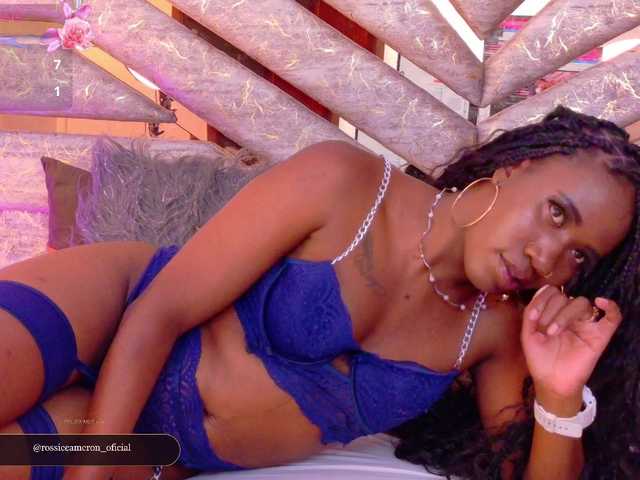 rossiecameron live cam on BongaCams