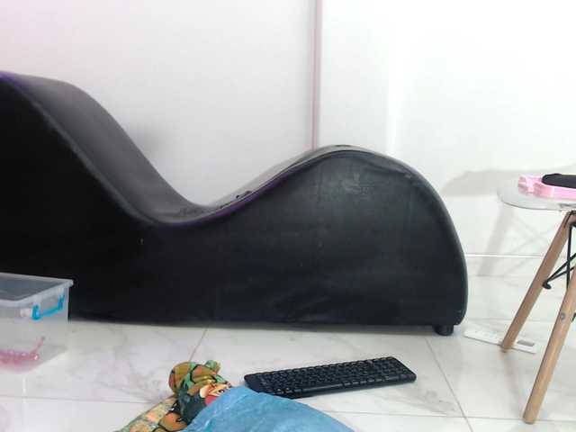 paola20atletic live webcam show