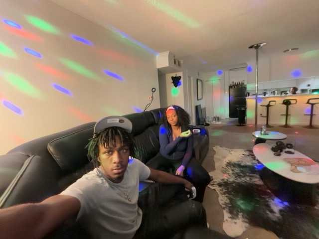 DiamondXDee1 webcam