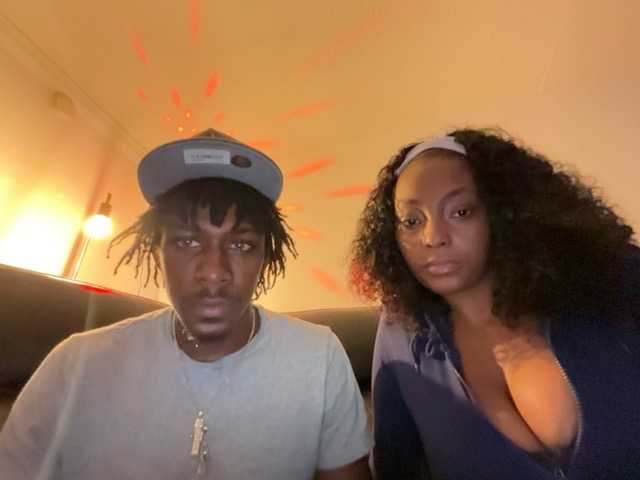 DiamondXDee1 live cam on BongaCams