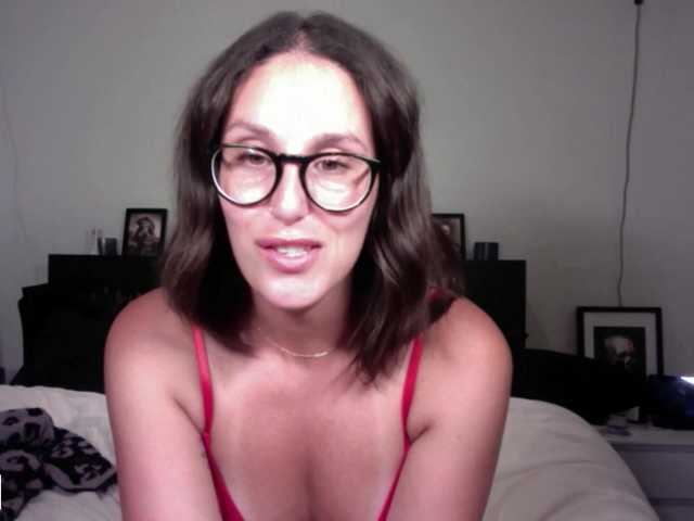 annmarieferrara live cam on BongaCams