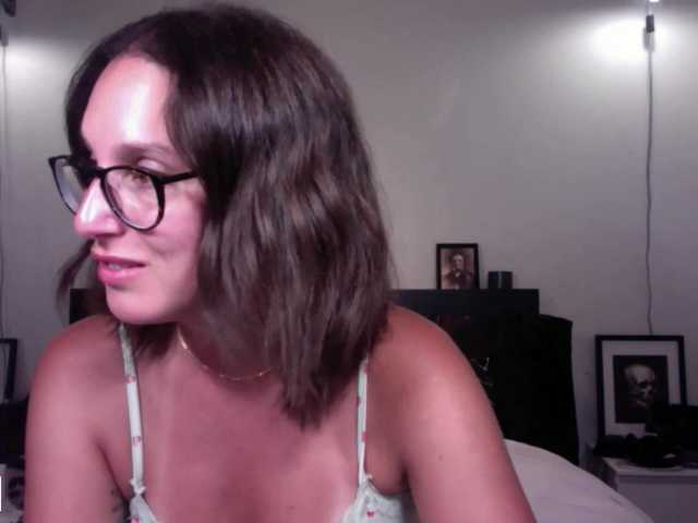 annmarieferrara live cam on BongaCams