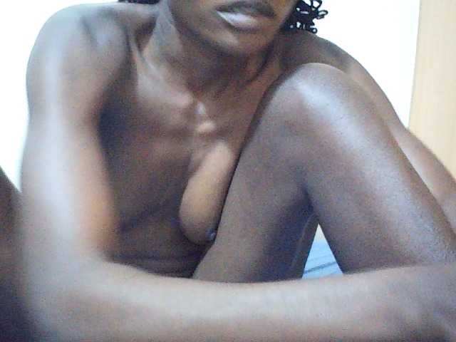 sweetlove04 live cam on BongaCams