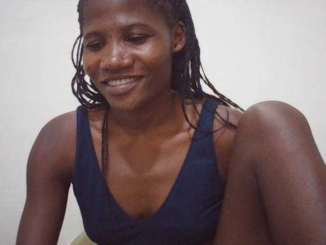 sweetlove04 live cam on BongaCams