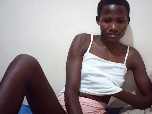 sweetlove04 live cam on BongaCams