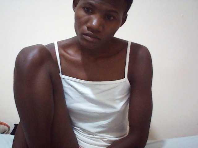 sweetlove04 live cam on BongaCams