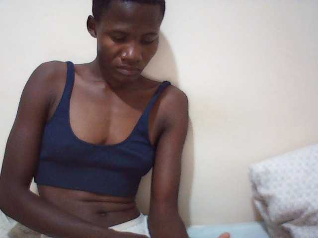 sweetlove04 live cam on BongaCams