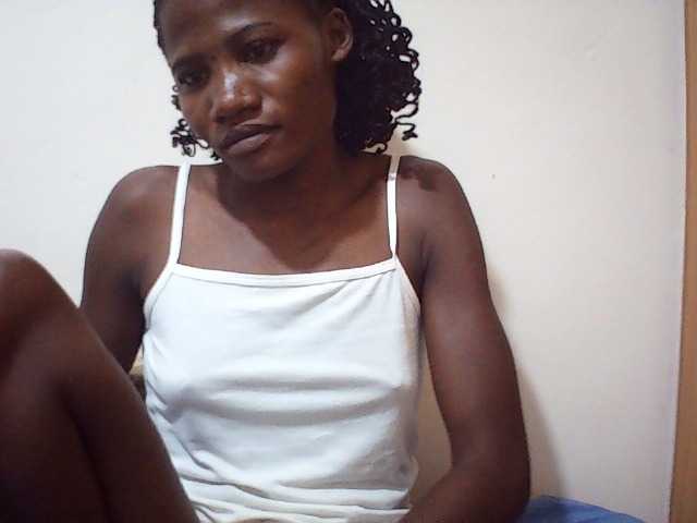 sweetlove04 live cam on BongaCams