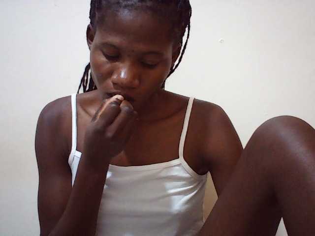 sweetlove04 live cam on BongaCams