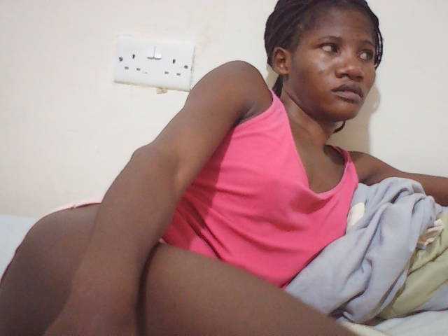 sweetlove04 live cam on BongaCams
