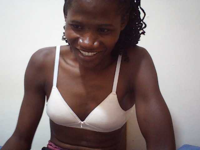 sweetlove04 live cam on BongaCams
