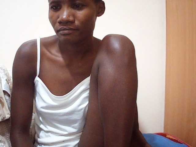 sweetlove04 live cam on BongaCams