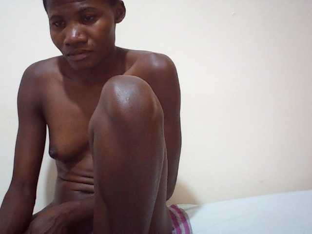 sweetlove04 live cam on BongaCams