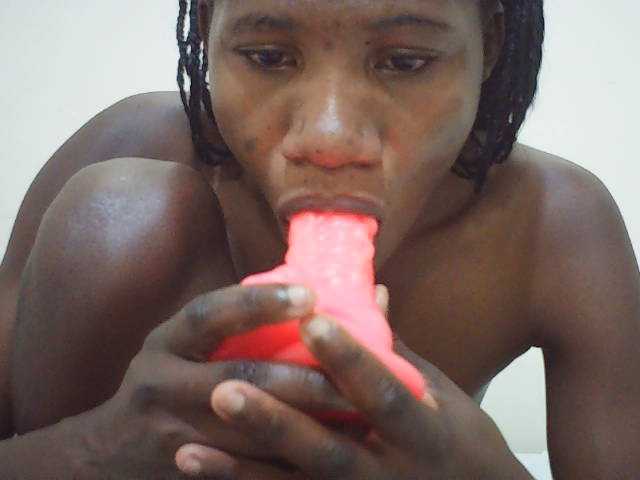 sweetlove04 live cam on BongaCams