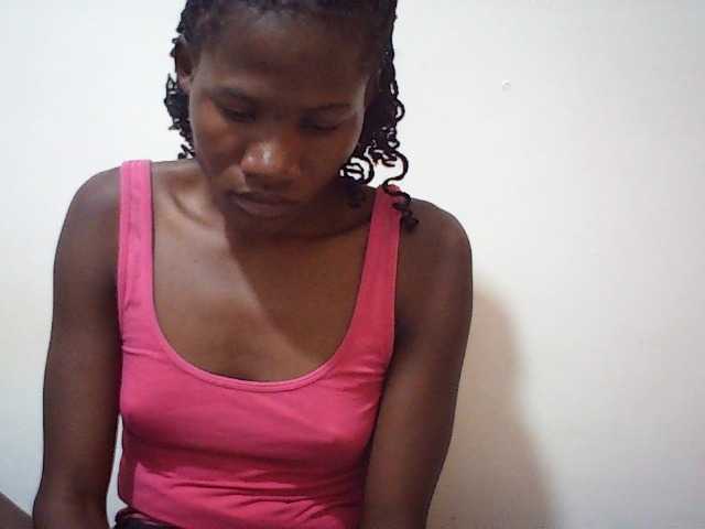 sweetlove04 live cam on BongaCams