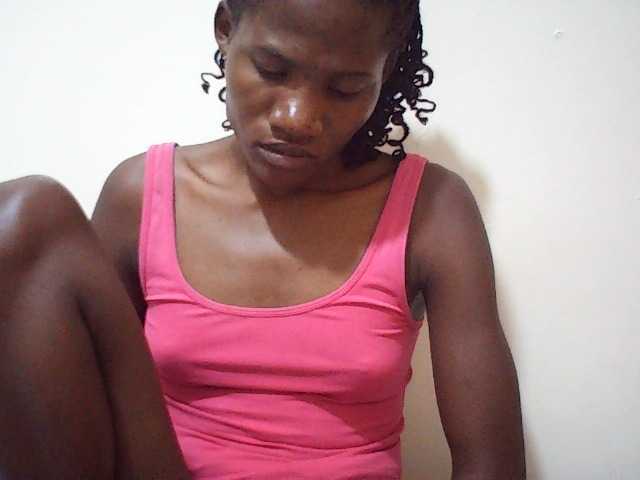 sweetlove04 live cam on BongaCams