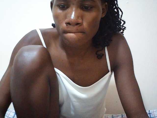 sweetlove04 live cam on BongaCams