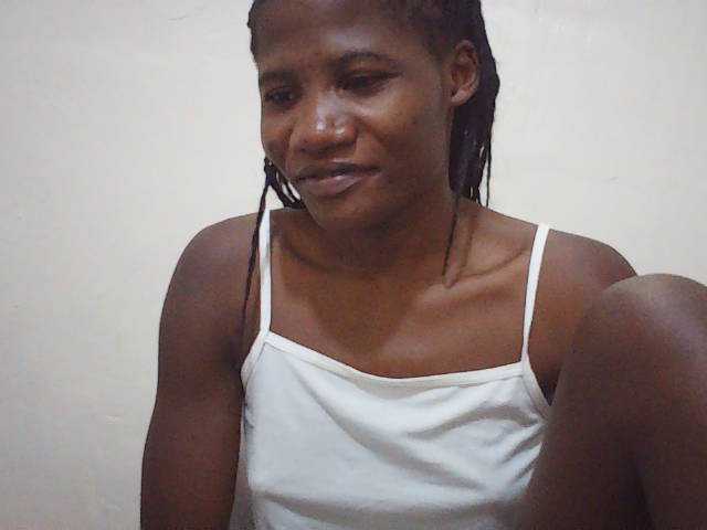 le modèle sweetlove04 est en webcam porno dans un show sur le site bongacams, il possède les tags suivants: Ebony,Brunette,Hairy