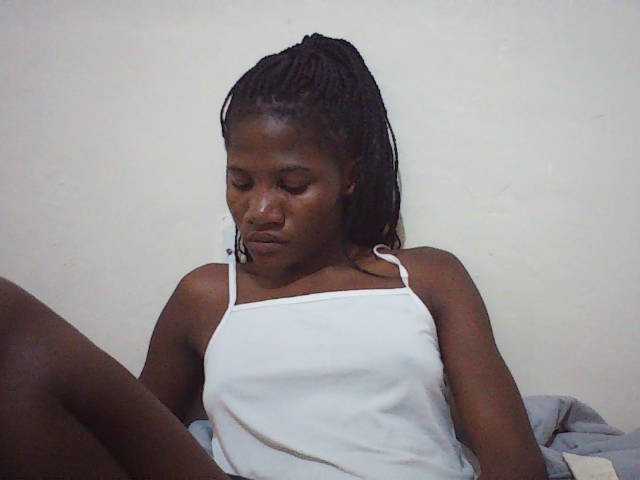 sweetlove04 live cam on BongaCams