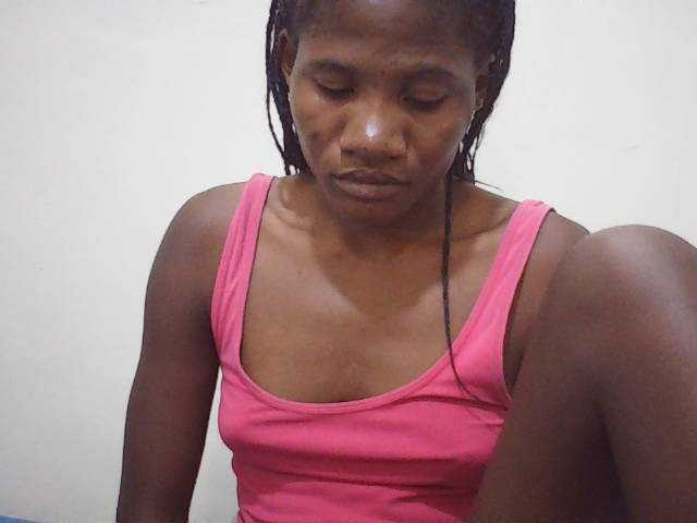 sweetlove04 live cam on BongaCams
