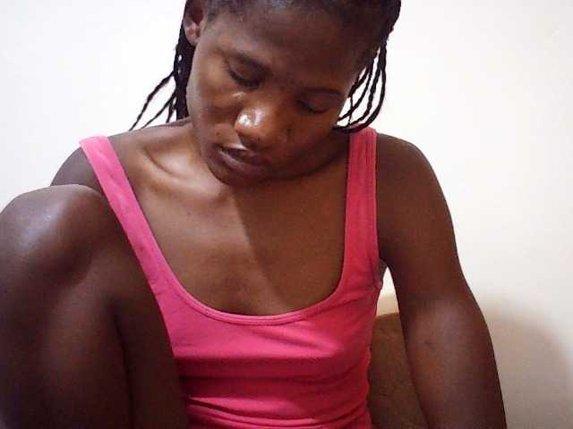 sweetlove04 live cam on BongaCams